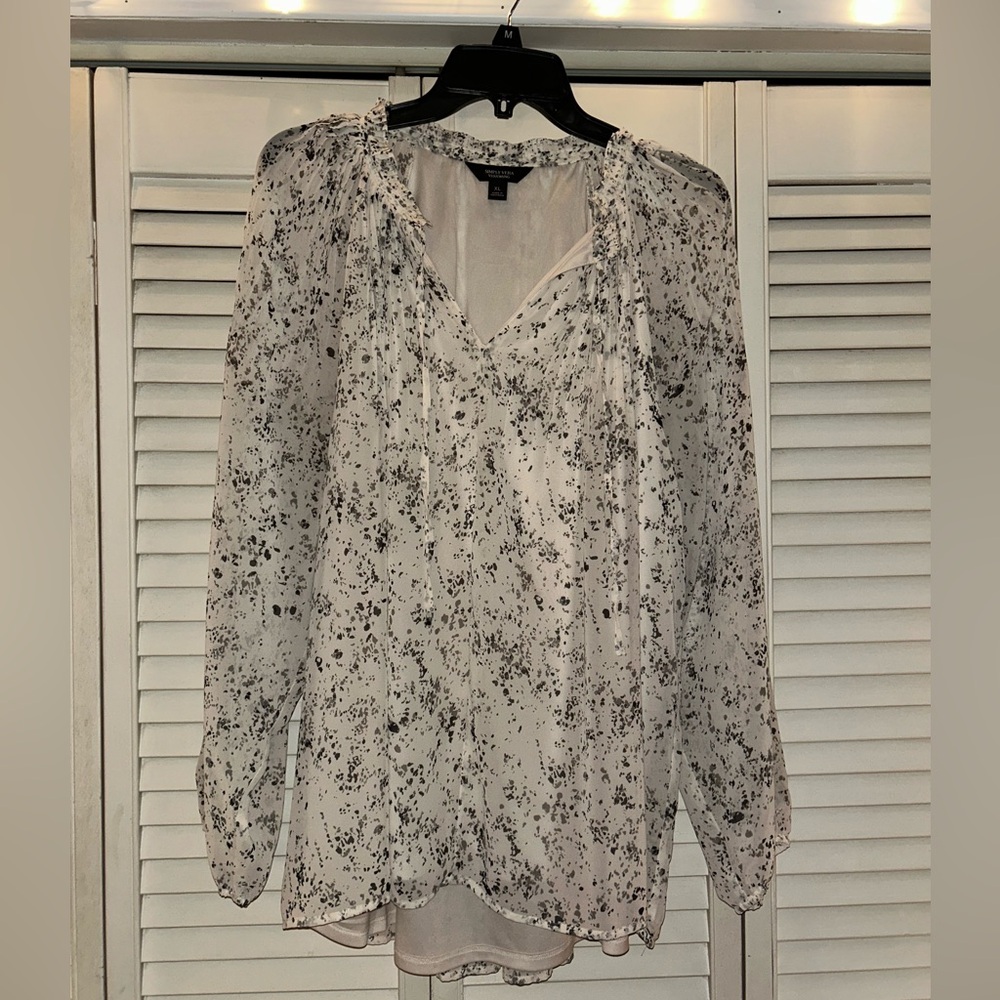 Vera Wang Blouse